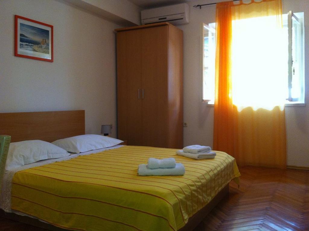 Studios Ana Mari Komiža Quarto foto